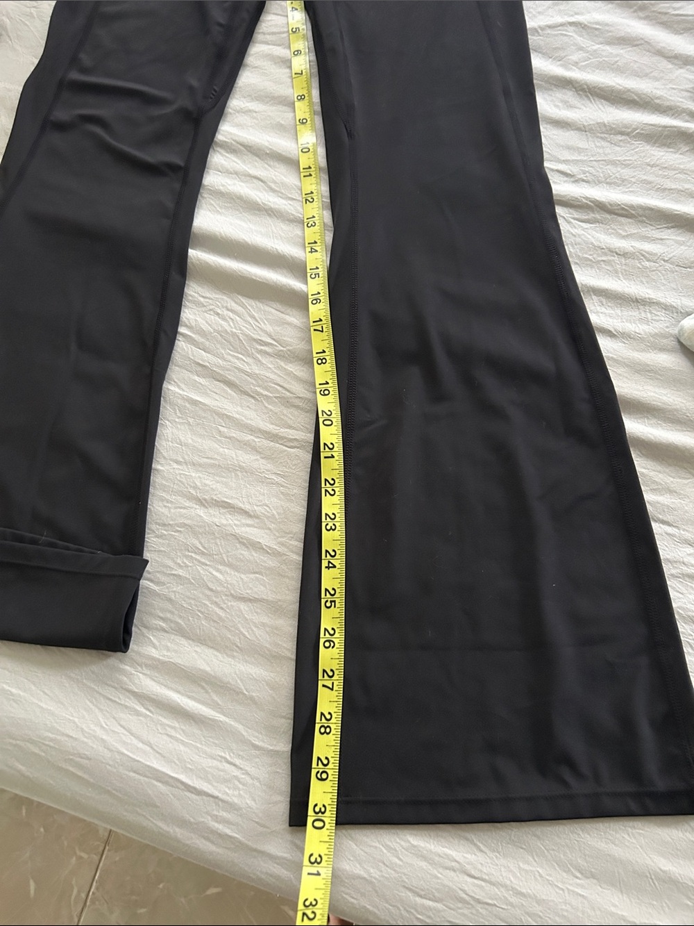 Halara lHigh-Waist Flare leggings - Picture 7 of 8